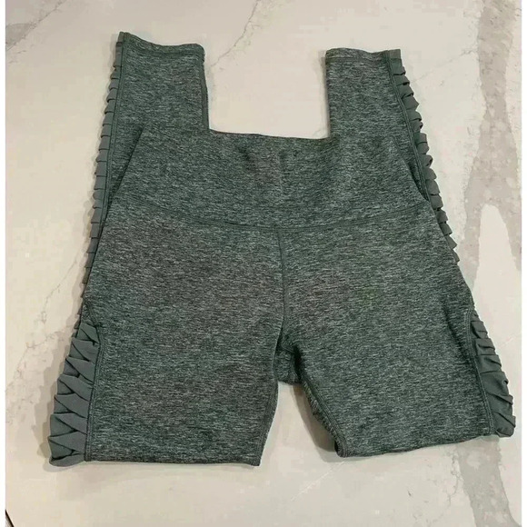 Aerie Leggings Women's Large Green Ruched Mesh Pull On Stretch Chill Play Move - Picture 8 of 9